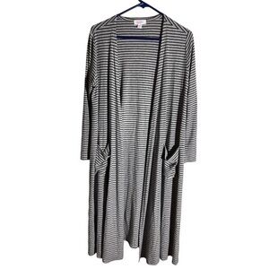 Lularoe Sarah Duster Kimono Black Gray Stripe Size Med EUC/NC #1998